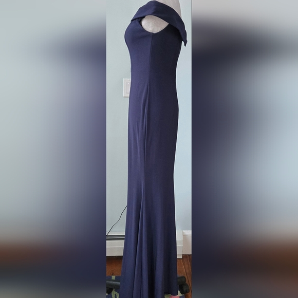 Xscape Navy sheath long dress #1591x off the shoulder structured V-neck sz 6 - Picture 6 of 14